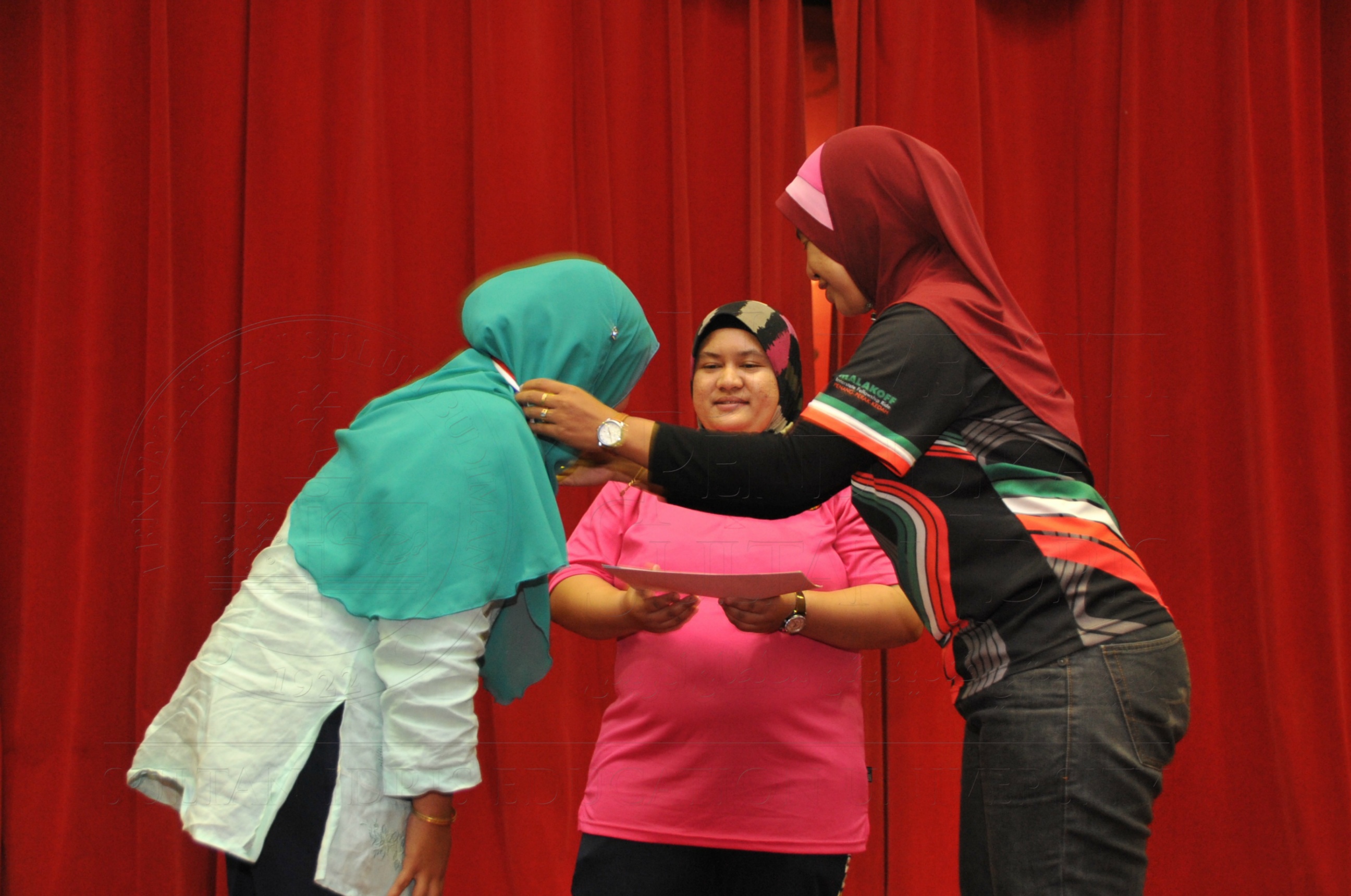 PRO15 158 CATUR HAS 9489